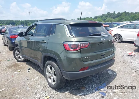 2017 Jeep New Compass Latitude 4X4 from USA, damaged, VIN 3C4NJDBB1HT656912